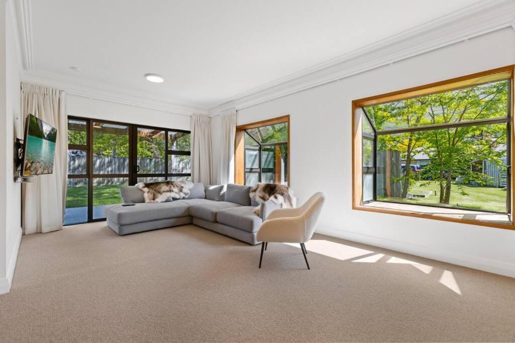 Peakview Lodge Wanaka Ngoại thất bức ảnh