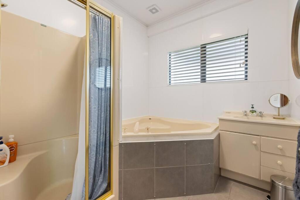 Peakview Lodge Wanaka Ngoại thất bức ảnh