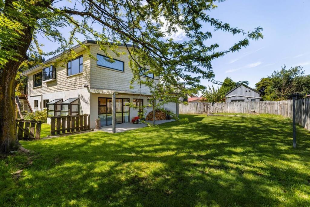 Peakview Lodge Wanaka Ngoại thất bức ảnh